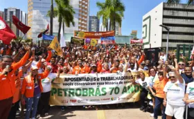 Imagem ilustrativa da imagem Petroleiros comemoram os 70 anos da Petrobras em Salvador