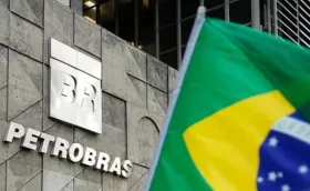 Imagem ilustrativa da imagem FUP critica lentidão da Petrobras em projetos de transição energética