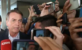 Imagem ilustrativa da imagem Moraes nega pedido de Bolsonaro para adiar depoimento à PF