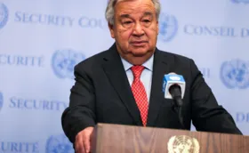 Imagem ilustrativa da imagem Chefe da ONU insiste que o mundo não podem 'se permitir mais guerras'