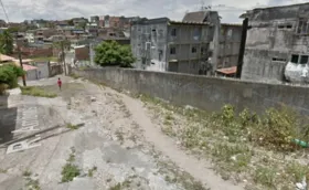 Imagem ilustrativa da imagem Vídeo: traficantes fortemente armados tocam terror no Subúrbio